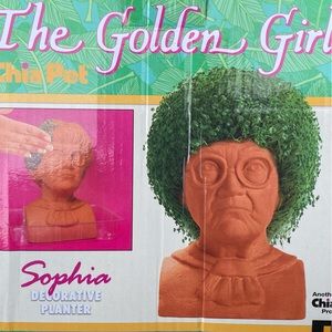 THE GOLDEN GIRLS SOPHIA CHIA PET®